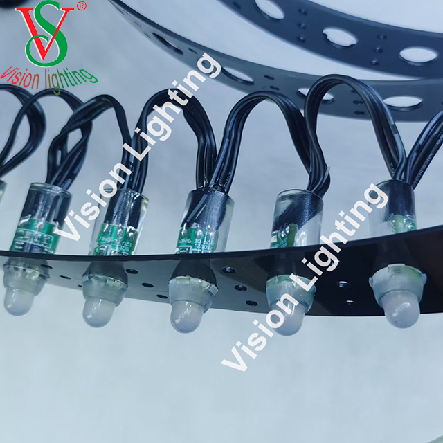 크리스마스 장식 3D 프로그래밍 가능한 RGB WS2811 트리 조명으로 휴가 디스플레이를 생생하게