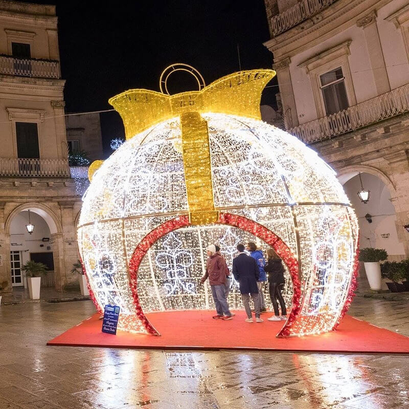 3D 자이언트 볼 라이트